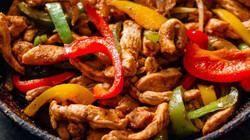 Tigaie de porc cu legume